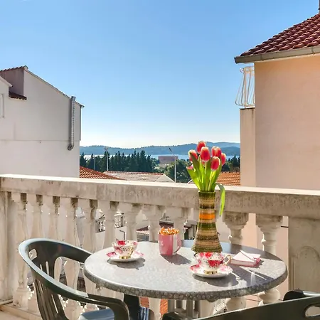 Miranda Apartman *